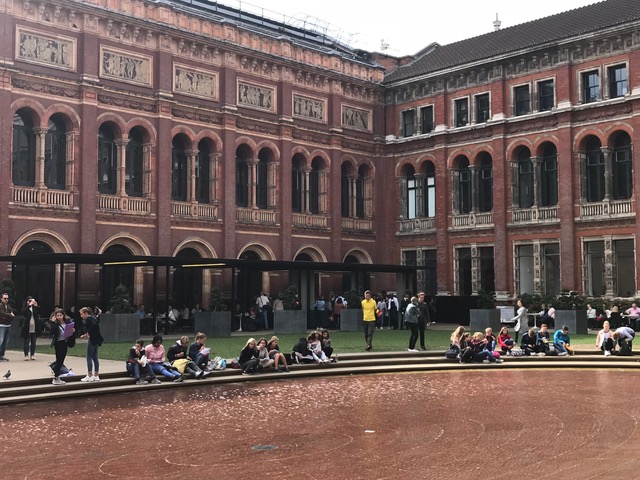 Victoria Albert Museum